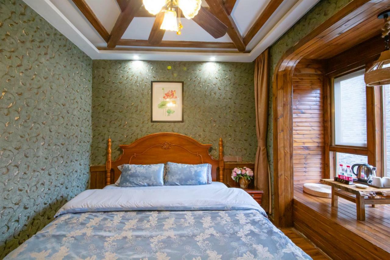 Flower Time Inn Fenghuang Kültér fotó